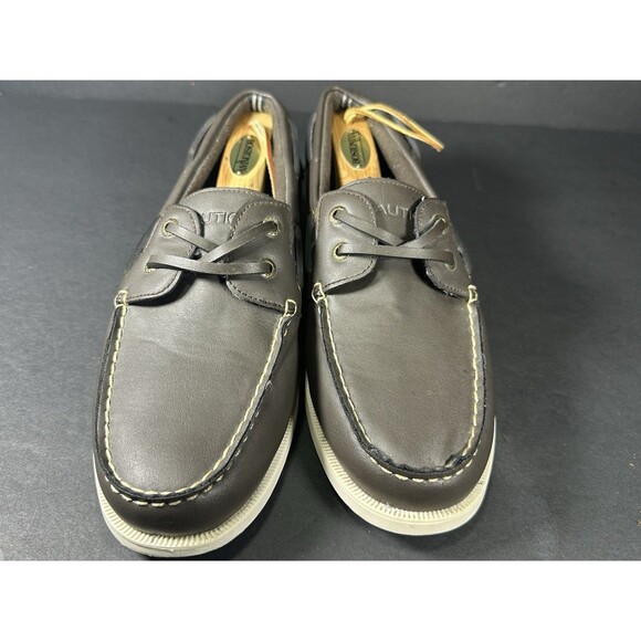 Nautica Linder Brown Moc Toe Low Top Slip On Boat Shoes Size 9.5 - Picture 2 of 8